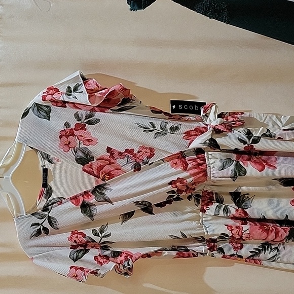 Hi-low wrap front Plus Size - Picture 5 of 7